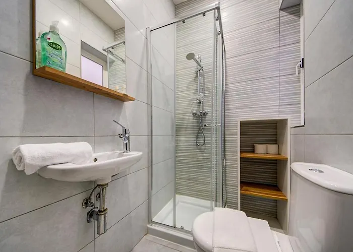 Oasis With Private Pool And Lounge Area Santa Vennera