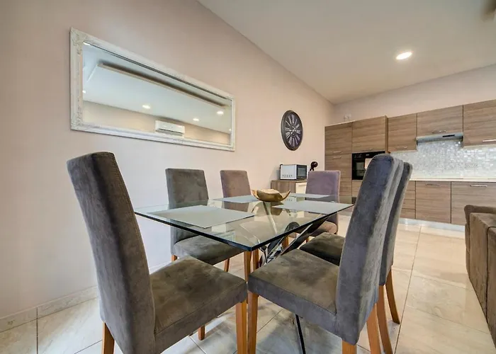 Oasis With Private Pool And Lounge Area Διαμέρισμα *